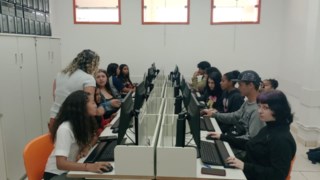 Alunos participantes do Parlamento Jovem concluem mais uma etapa de formação do programa   Alunos participantes do Parlamento Jovem concluem mais uma etapa de formação do programa